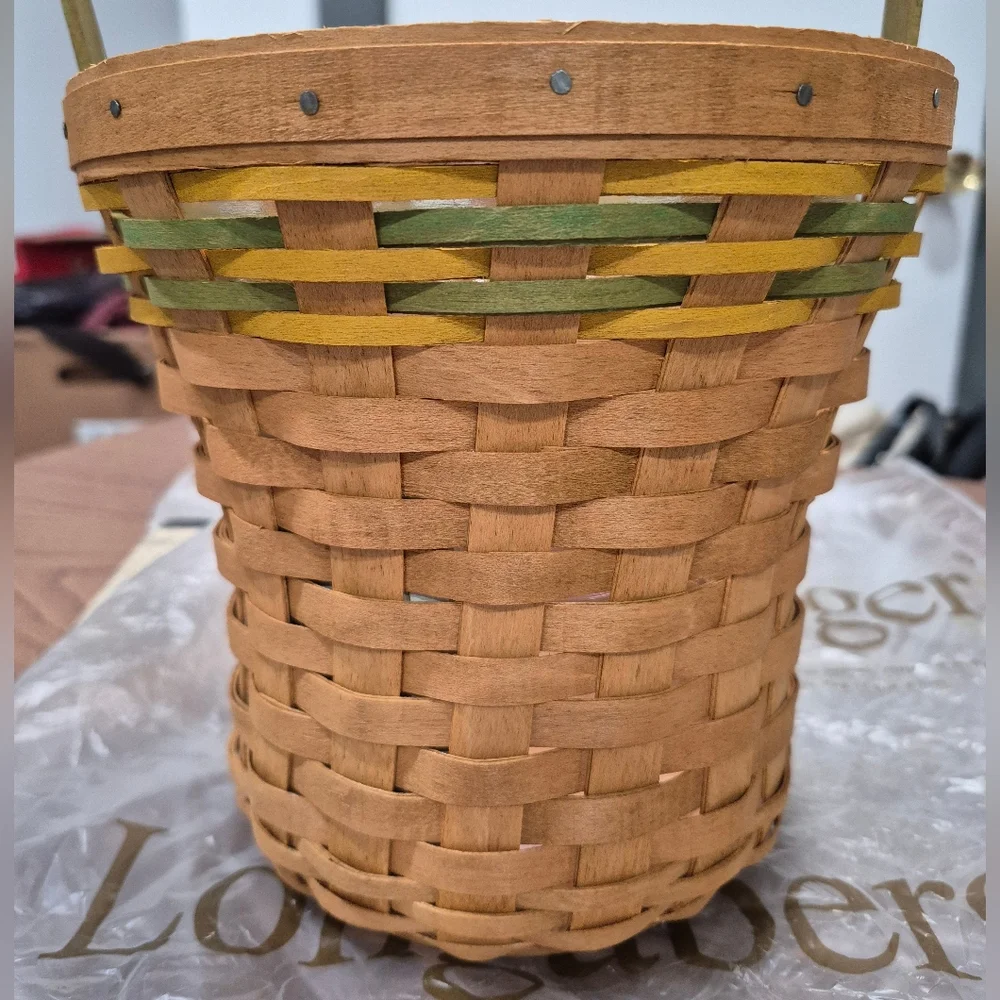 New! 2008 Longaberger May Series Daffodil Basket